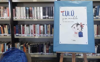 Visita a la biblioteca para la presentación del libro «Lulú y su mochila»